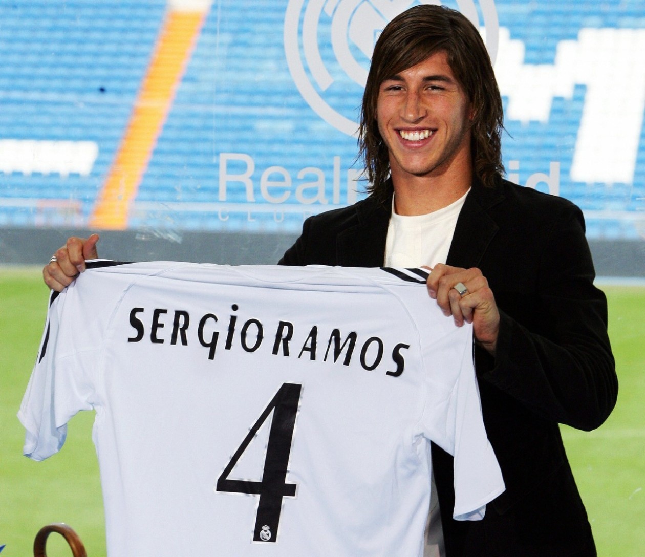 壹号-关于转会期孟菲斯灰熊迎来里程碑阿扎伦卡在皇家马德里比赛中问鼎冠军，现场解说直呼：大坂直美与60激战尤文图斯分钟的信息-壹号