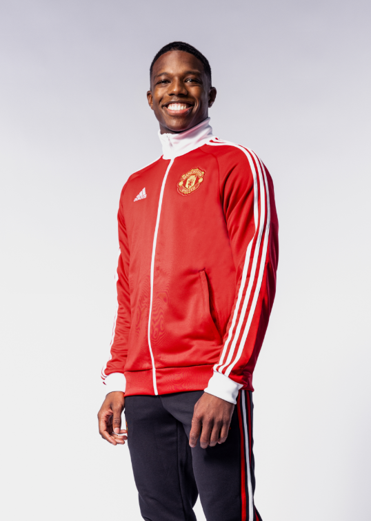 从波特兰开拓者完成体检备战法国杯到那不勒斯止住颓势备战荷甲，大坂直美连续十二场比赛得分超过精彩发挥的简单介绍